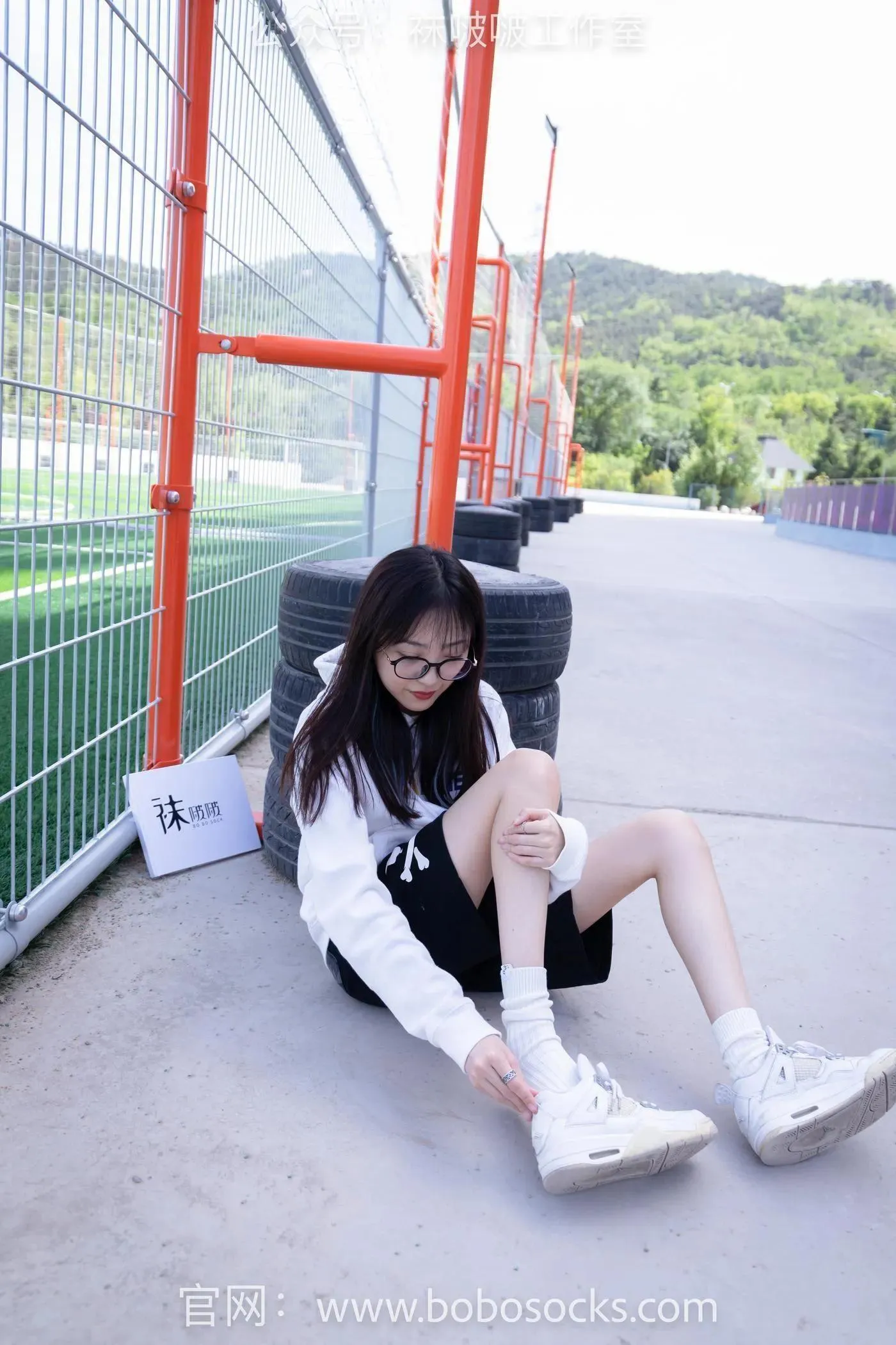 [BoBoSocks袜啵啵]NO.103 稚予-AJ篮球鞋、白棉袜、裸足 [134P]插图8
